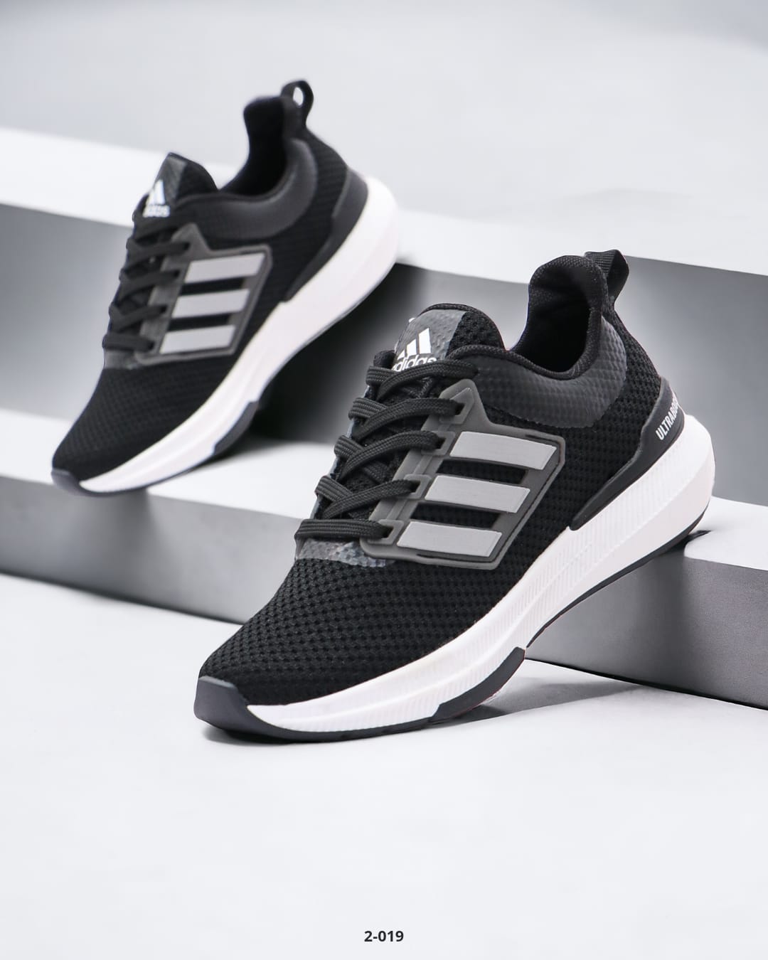 🔥 Desata Tu Potencial con los Adidas Ultraboost: Más que un Tenis, ¡Una Experiencia! 🔥